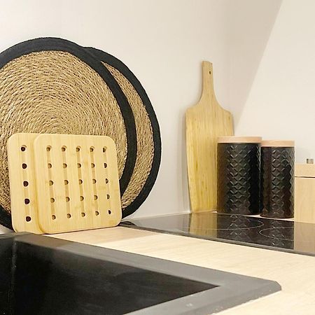 Chic Oasis In Rouen Apartment Ngoại thất bức ảnh