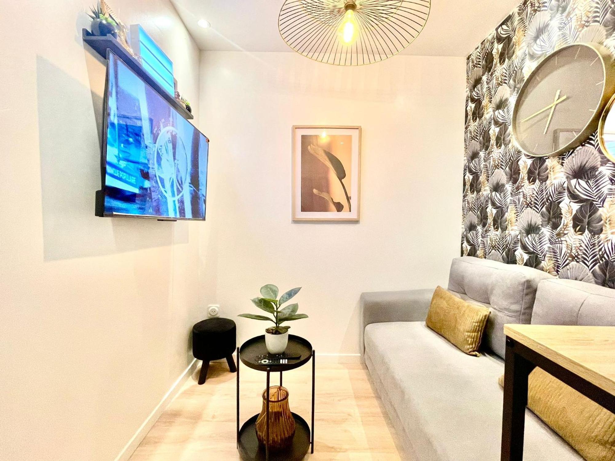 Chic Oasis In Rouen Apartment Ngoại thất bức ảnh